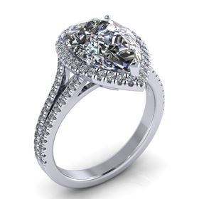 Picture of Pear center with two row split prong 